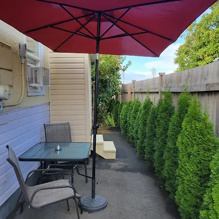 Shady Willow Guest House - Small Private Units For Tourists & Travellers-3