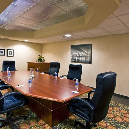 Holiday Inn Express Hotel & Suites Waterford By Ihg-3
