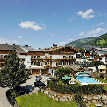 Hotel In The Heart Of The Alps-3