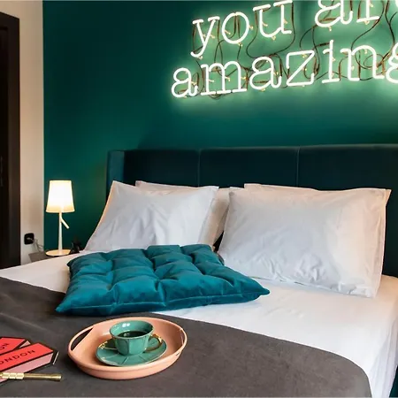 14 Reasons Why Hotel Athens-2