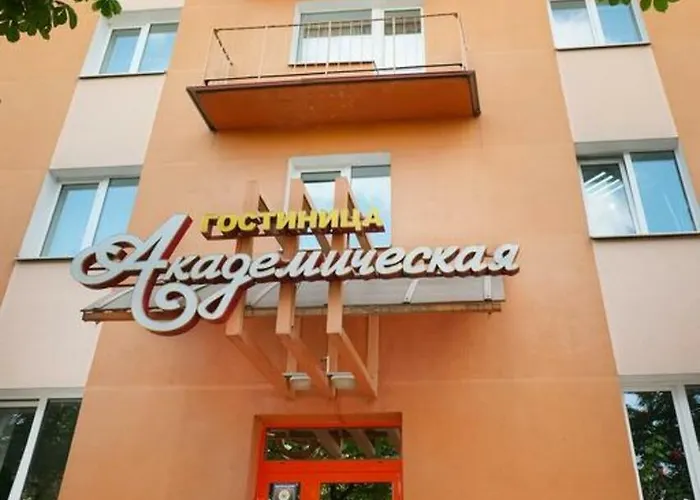 Akademicheskaya Hotel
