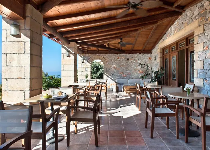 Kalamitsi Hotel