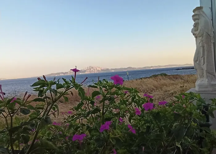 Punta Carnero Hostal