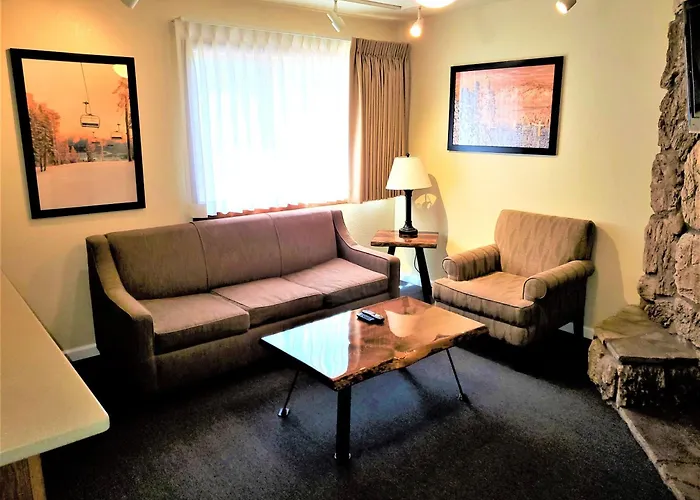 Getaways At Snow Lake Lodge
