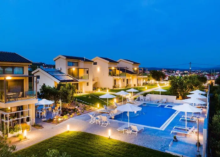 Miroes Suites