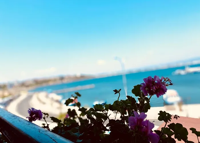 Family Hotel Saint Nikola Free Parking