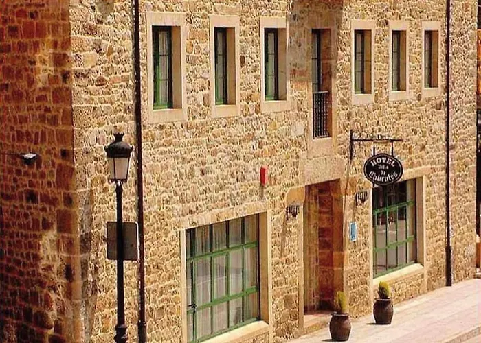 Hotel Villa De Cabrales
