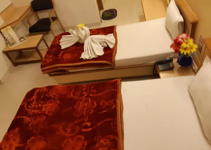 Hotel Jay International