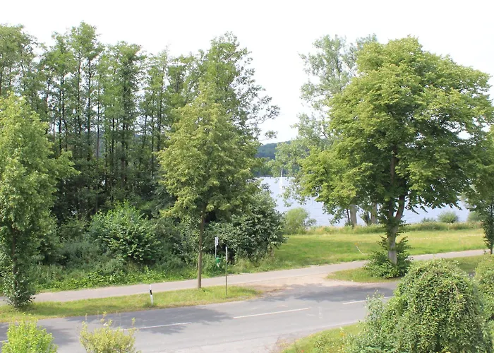 Ferienwohnungen am Seeufer