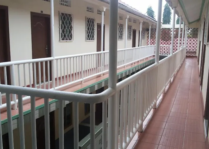 Leosim Hotel Nebbi