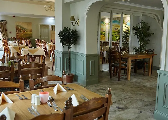 Best Western Reeds Country Hotel