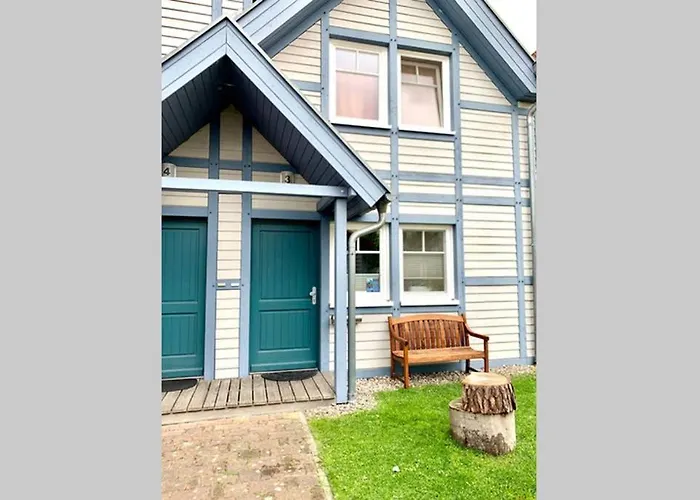 Ferienhaus mit Bootssteg am See in Rheinsberg