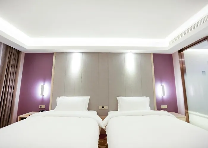 Lavande Hotel