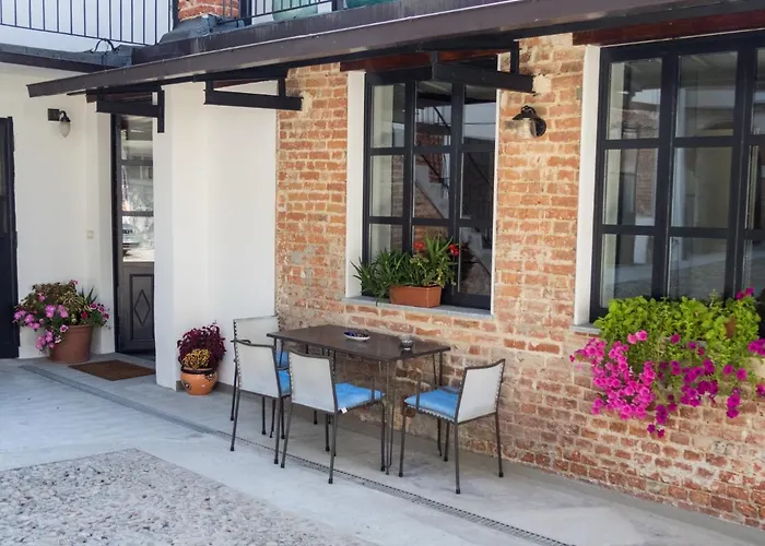 La Tintoria Suites