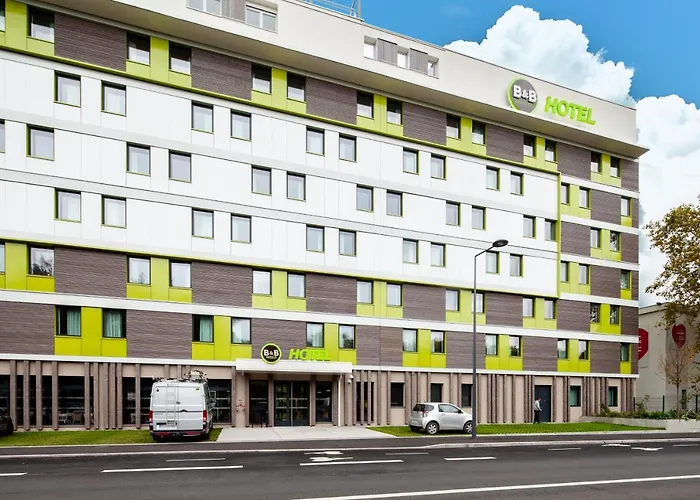 B&B Hotel Paris Meudon Velizy