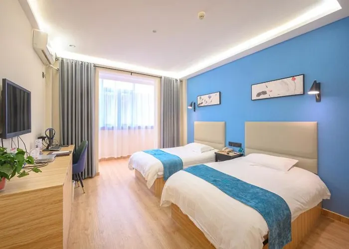 Greentree Inn Henan Kaifeng Gulou Square Express Hotel