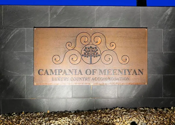 Campania Spa Suite 1