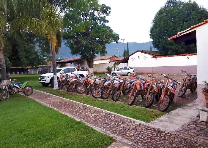 La Casona De La Esmeralda