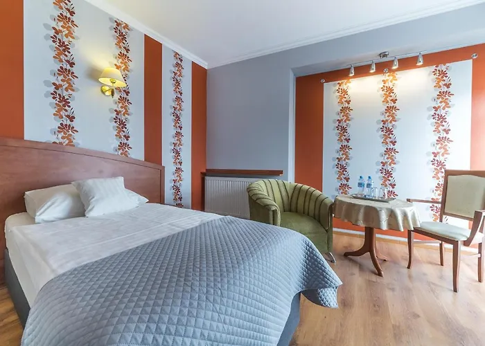 Hotel Doris