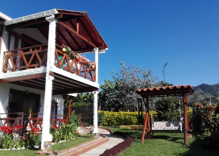 Bed and Breakfast Coliving La Boira Jardín