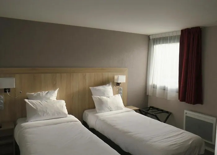 Brit Hotel La Ferte Bernard