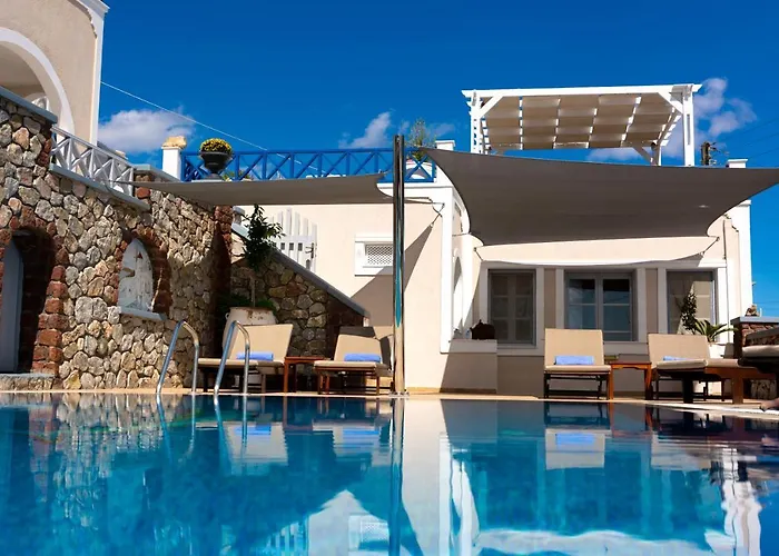 Hotel Thira