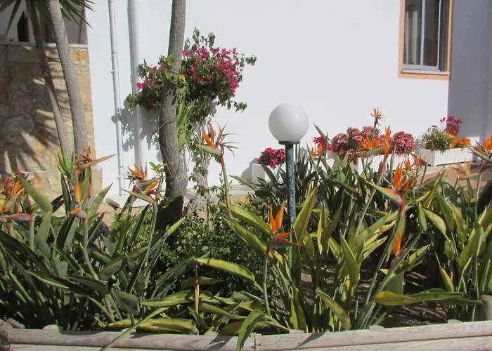 Apartamento - 2 A 4 Pessoas- Piscina