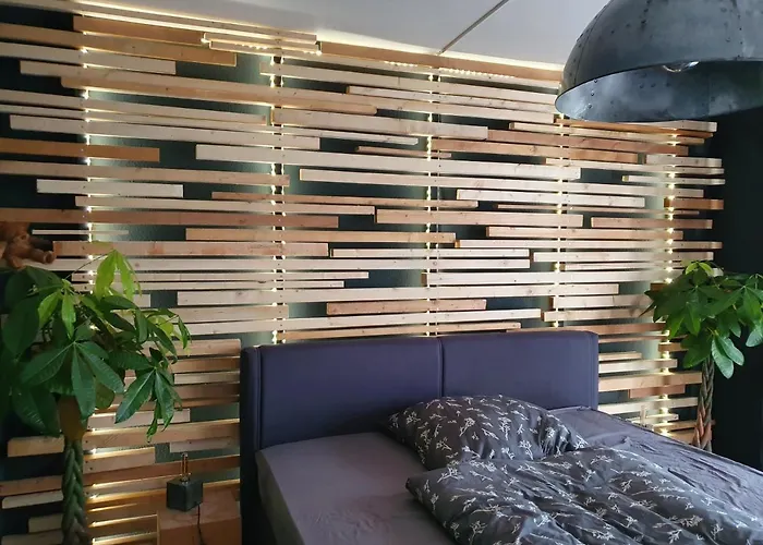 Black&Wood Design FeWo im Zentrum