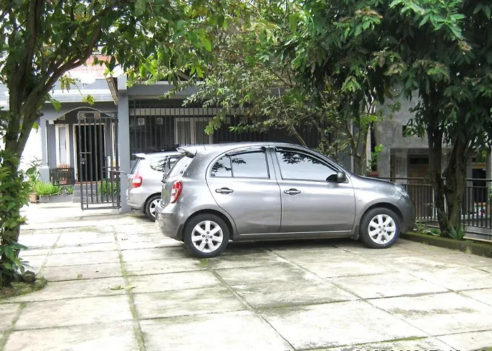 Aqilakost Gadog Puncak Bogor