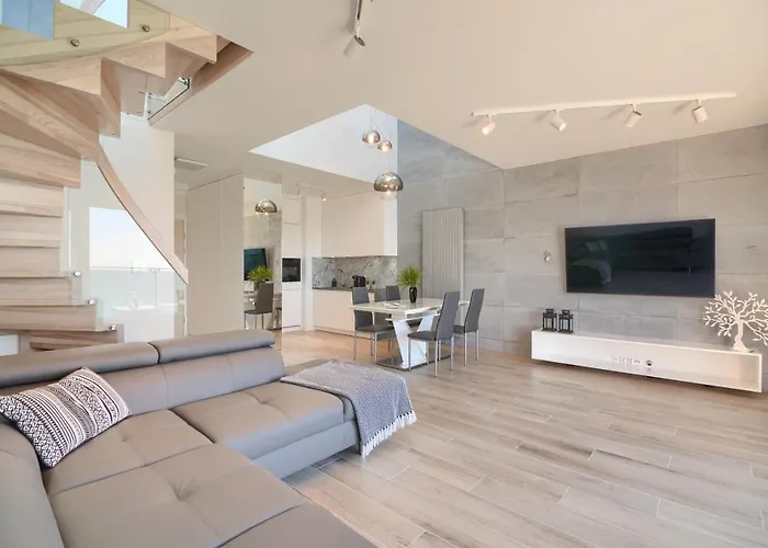 Sailor Residence