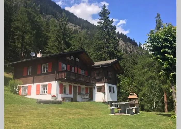 Idyllisches Chalet inmitten der Walliser Bergwelt