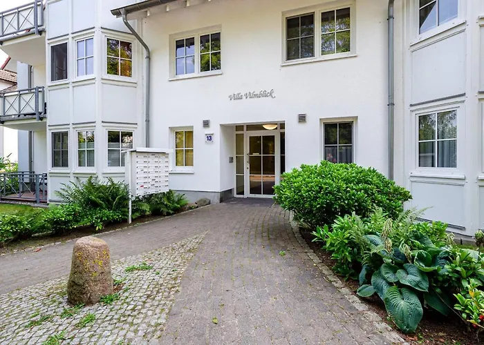 Ferienwohnung Hafenliebe, Villa Vilmblick mit Meerblick