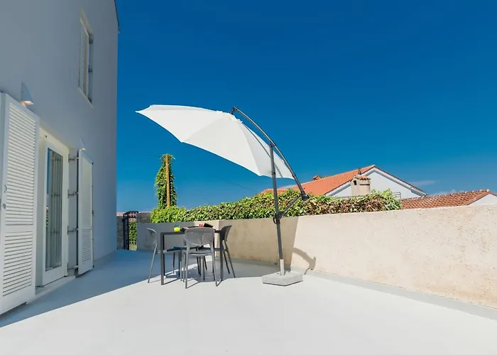 Cikat Bay Residence
