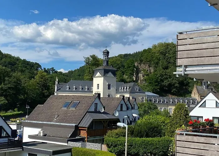Appartment mit Blick auf Schloss Sayn