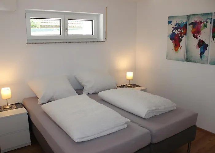 Ferienwohnung Zum Hohlenstein