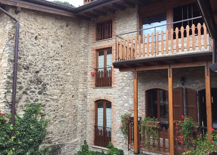 Casa Mary Apartments