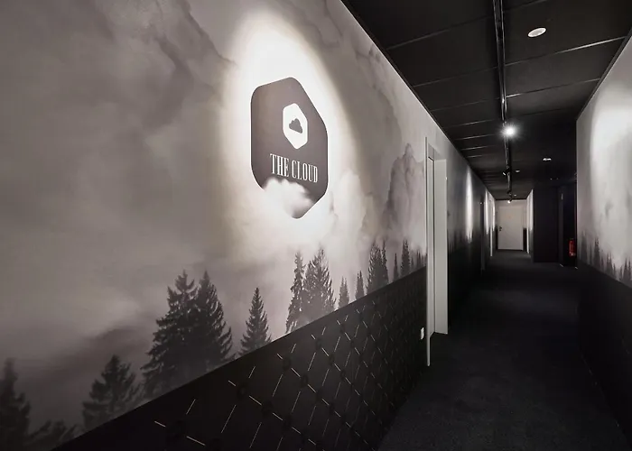 The Cloud Suite Apartments