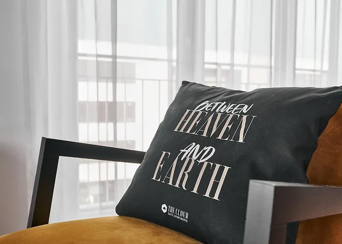 The Cloud Suite Apartments