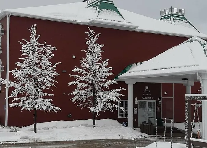 Les Pavillons Du Petit Manoir Du Casino