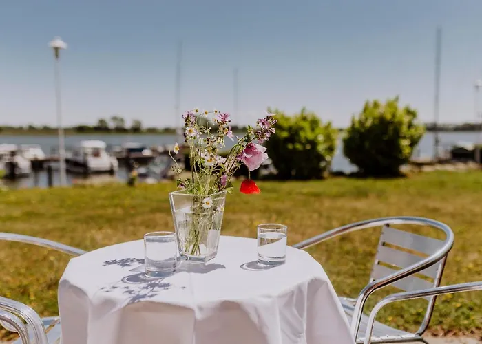 PORT PUDDEMIN Wohnungen an der Marina