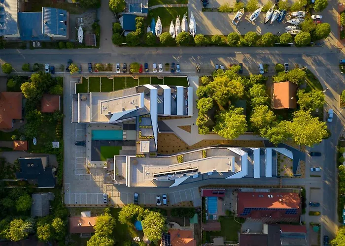 Marina Apartman Hotel
