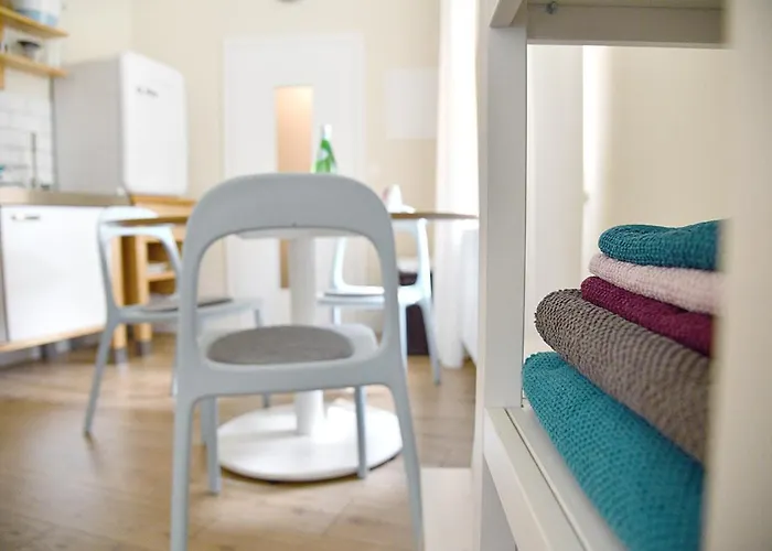 JETHON Studio-Appartement im Grünen