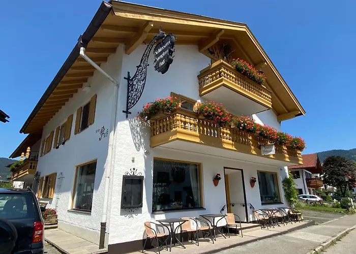 Gästehaus u Ferienwohnungen Veronika incl Frühstücksbuffet und KönigsCard mit 200 kostenlosen Attraktionen