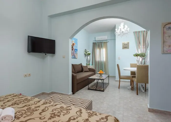 Spyros Apartments With Pool