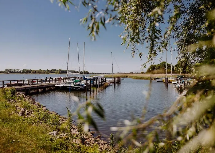 PORT PUDDEMIN Wohnungen an der Marina