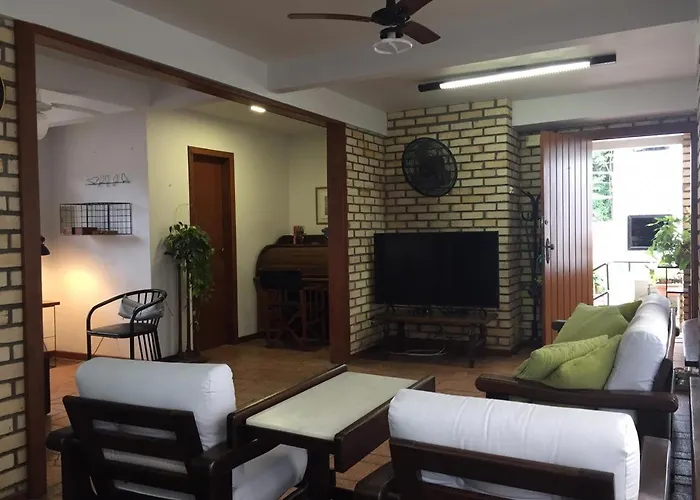 Apartamentos Morada do Canto - 130m da praia principal Bombinhas