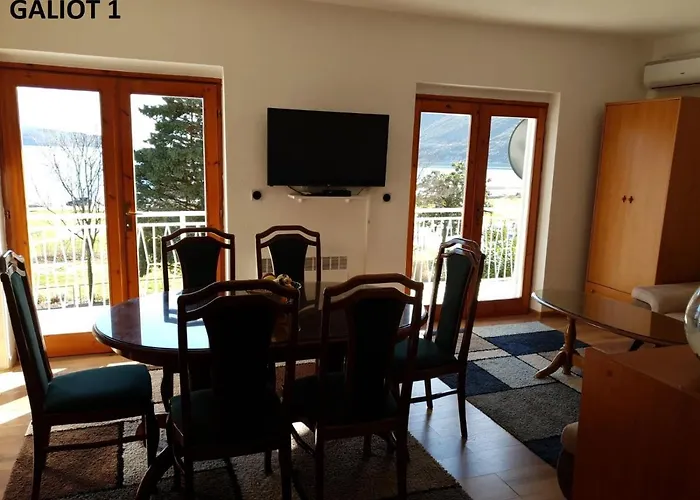 Apartmani Galiot