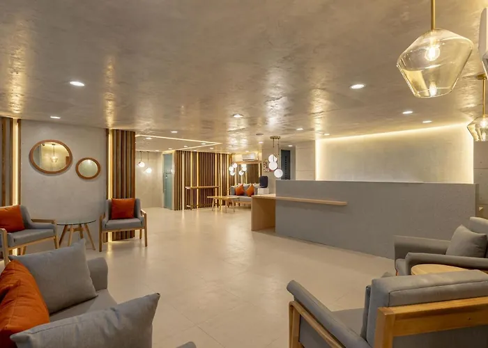 Ihotel Uptown Bgc