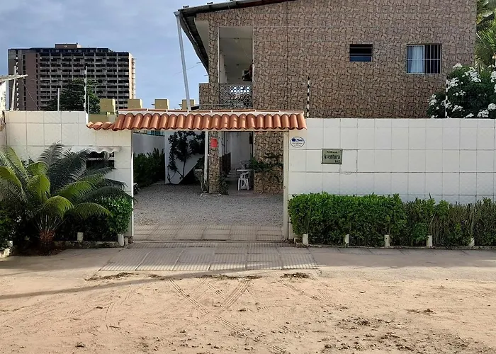 Ap06-A 50 Metros da Praia Flats Mobiliados para 4 Pessoas