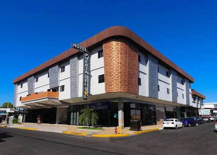 Hotel Puerta Del Sol